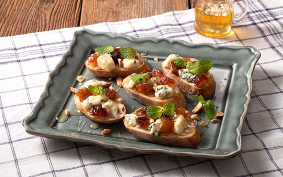 bruschetta-2-small (1)